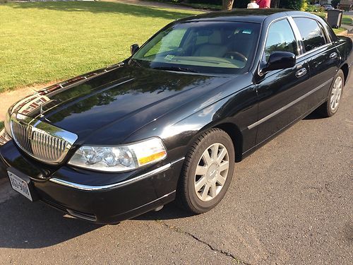 2007 lincoln town car designer series sedan 4-door 4.6l