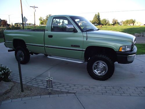 1995 dodge 2500 4x4 diesel 12 valve good truck