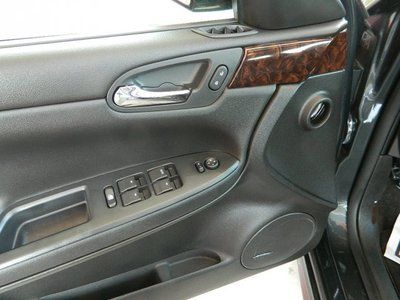 LTZ 3.6 V6 300HP Power Leather Heated Seats Sunroof Carfax 1-Owner Bluetooth, image 15
