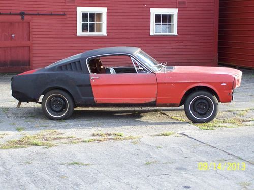 1965 ford mustang fastback 2+2
