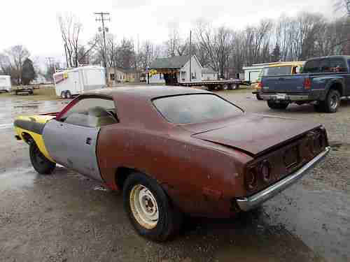 1972 PLYMOUTH BARACUDA, image 2