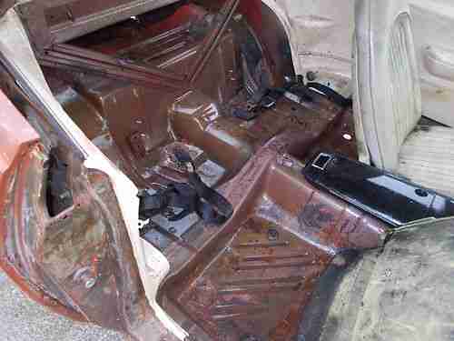 1972 PLYMOUTH BARACUDA, image 10