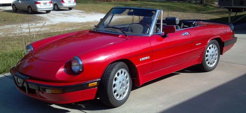 Alfa romeo spider quadrifoglio converable 5 speed low miles sports car