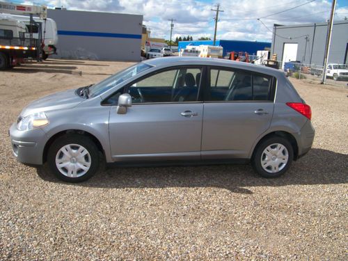 2011 nissan versa