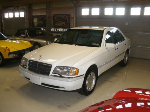 1994 mercedes-benz c280 1 owner only 32,000 miles showroom new collector quality