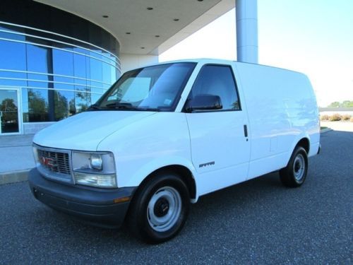 2000 gmc safari cargo van white only 77k miles 1 owner extra clean