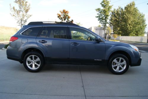 2013 Subaru Outback 2.5i Limited. Twilight Blue Metallic. Beautiful Outback. 11k, US $23,500.00, image 6