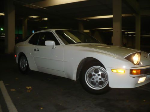 1988 PORSCHE 944 5 SPEED COUPE LOW MILES 95K VG CONDITION  ALL RECORDS, image 10