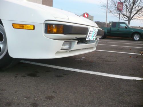 1988 PORSCHE 944 5 SPEED COUPE LOW MILES 95K VG CONDITION  ALL RECORDS, image 17