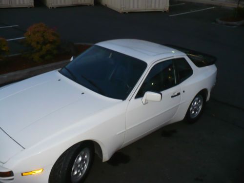 1988 PORSCHE 944 5 SPEED COUPE LOW MILES 95K VG CONDITION  ALL RECORDS, image 21