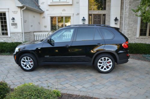 2011 bmw x 5 3.5 navigation system only18376 miles, full loaded
