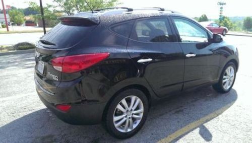 2011 hyundai tucson limited edition