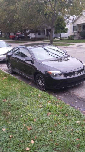 2005 scion tc base coupe 2-door 2.4l