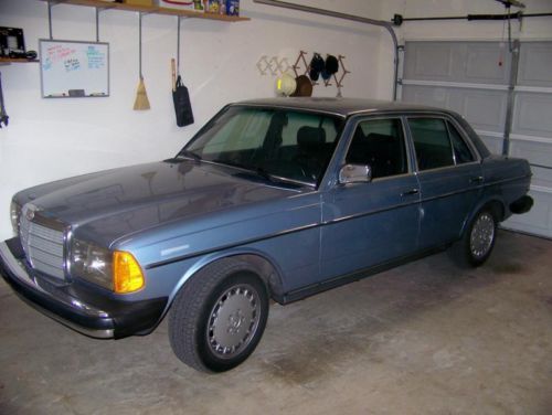 Mercedes 300D Turbo, 1984,, image 2