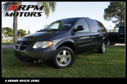 Florida dodge grand caravan sxt power doors dvd player poer seat clean carfax