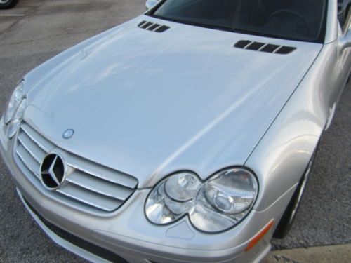 Low Miles AMG Sport Pkg Hard Top Convertible Leather Automatic Great Condition!, image 7