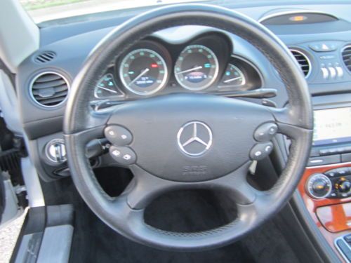 Low Miles AMG Sport Pkg Hard Top Convertible Leather Automatic Great Condition!, image 30