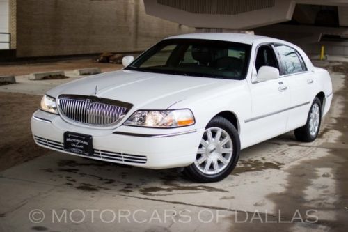 2011 lincoln town car signature limited woodtrim sat radio heated seats