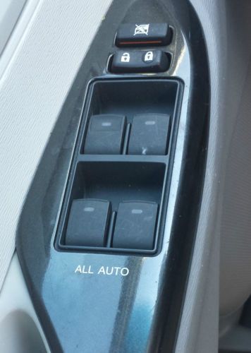 2011 Toyota Sienna LE Mini Passenger Van 5-Door 3.5L 8 Passenger, US $21,900.00, image 13