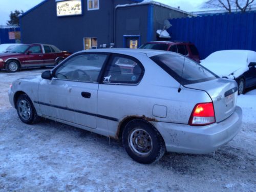 2001 hyundai accent l hatchback 3-door 1.5l