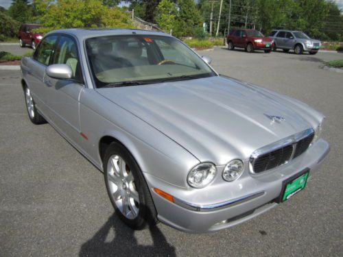 2004 xj8, platinum silver / sand, 76k miles , pristene, gorgeous !