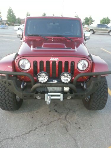 Custom 2012 Jeep Wrangler Unlimited Sahara Sport Utility 4-Door 3.6L, US $44,900.00, image 3