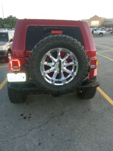 Custom 2012 Jeep Wrangler Unlimited Sahara Sport Utility 4-Door 3.6L, US $44,900.00, image 4