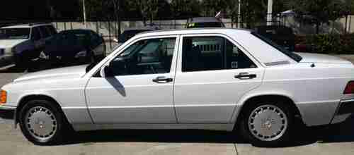 1992 Mercedes-Benz 190E 2.6 Sedan 4-Door 2.6L ONE FLORIDA OWNER, US $3,990.00, image 2