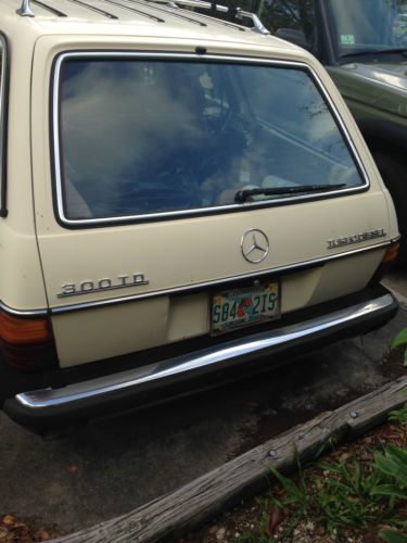 1985 Mercedes-Benz 300 TD, image 4