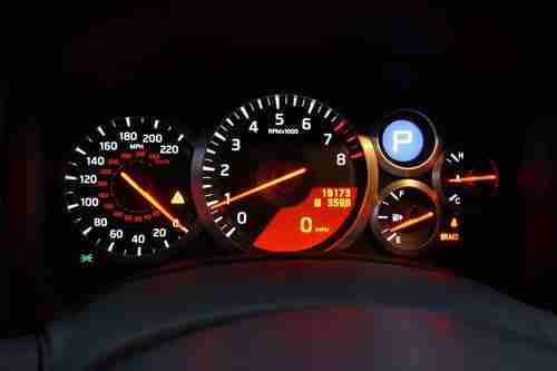 2010 Nissan GT-R BLACK Low Miles $1000s in upgrades Excellent Condition!, image 2