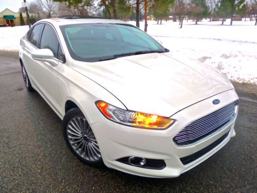 2013 ford fusion titanium/moonroof/ navigation/ back up camera/no reserve