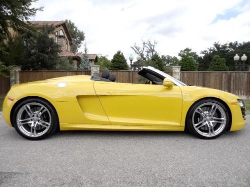 2011 audi r8 5.2 v10 fsi spyder quattro r-tronic 1 of 2 in this color
