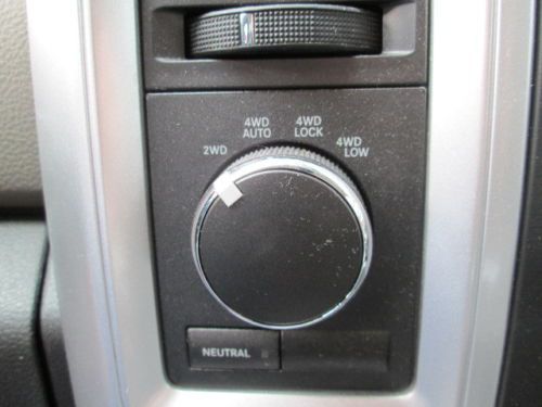 12 4X4 4WD RED AUTOMATIC 5.7L V8 CREW CAB PICKUP TRUCK, image 18