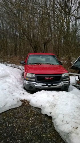2003 gmc sierra pick-up, 6 cylinder