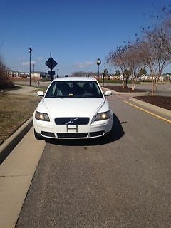 2005 volvo s40 i sedan 4-door 2.4l 5-spd manual