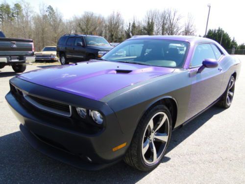 2013 dodge challenger r/t 5.7 hemi rebuilt salvage title  damaged salvage cars
