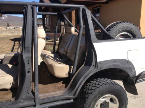 1997 Toyota Land Cruiser 4.5L, factory lockers, 138k miles, image 5