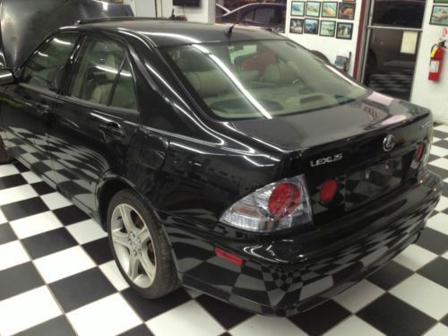 2001 lexus is300 base sedan 4-door 3.0l