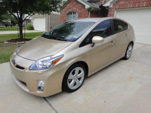2010 toyota prius advance technology package
