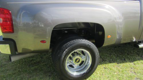 LTZ Dually Dual Rear Wheels 4X4 Duramax Diesel Automatic Leather Navigation, image 18