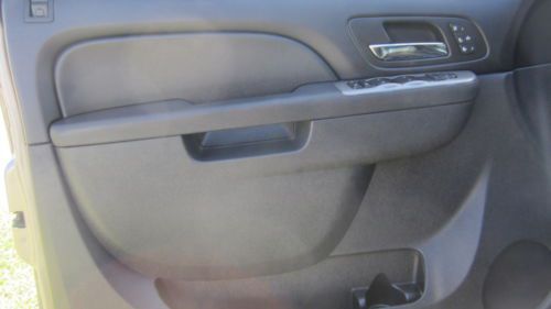 LTZ Dually Dual Rear Wheels 4X4 Duramax Diesel Automatic Leather Navigation, image 31