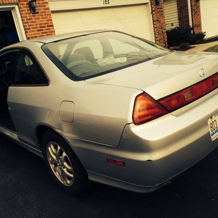 Good condition honda accord coupe 2001