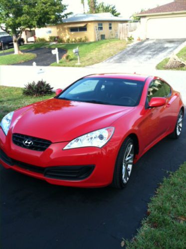 2010 hyundai genesis coupe 2.0t r-spec coupe 2-door 2.0l