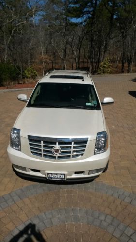 2010 cadillac escalade premium