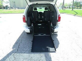 Wheelchair van rear entry