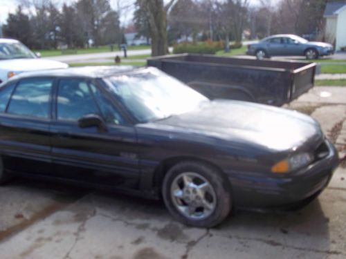 1997 pontiac 4 door