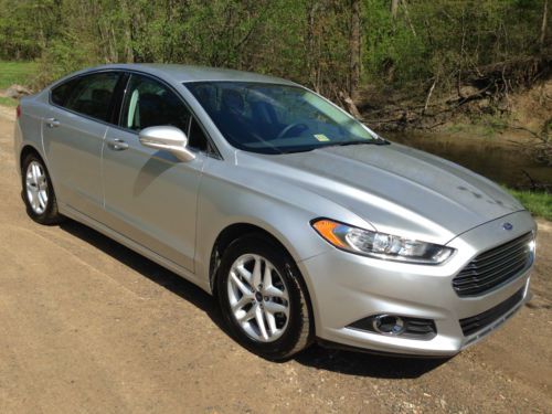 2013 ford fusion se_ecoboost_navi_lthr_camera_sync_rebuilt salvage_no reserve!