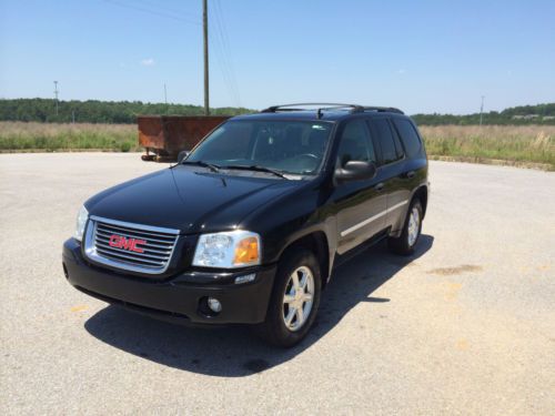 2008 gmc envoy black, leather, sunroof, chrome wheels