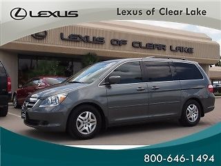 2007 honda odyssey 5dr clean title and car fax financing available