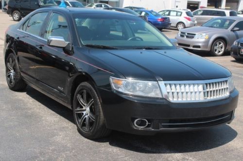 Clean carfax very well maintained loaded navigation thx sound